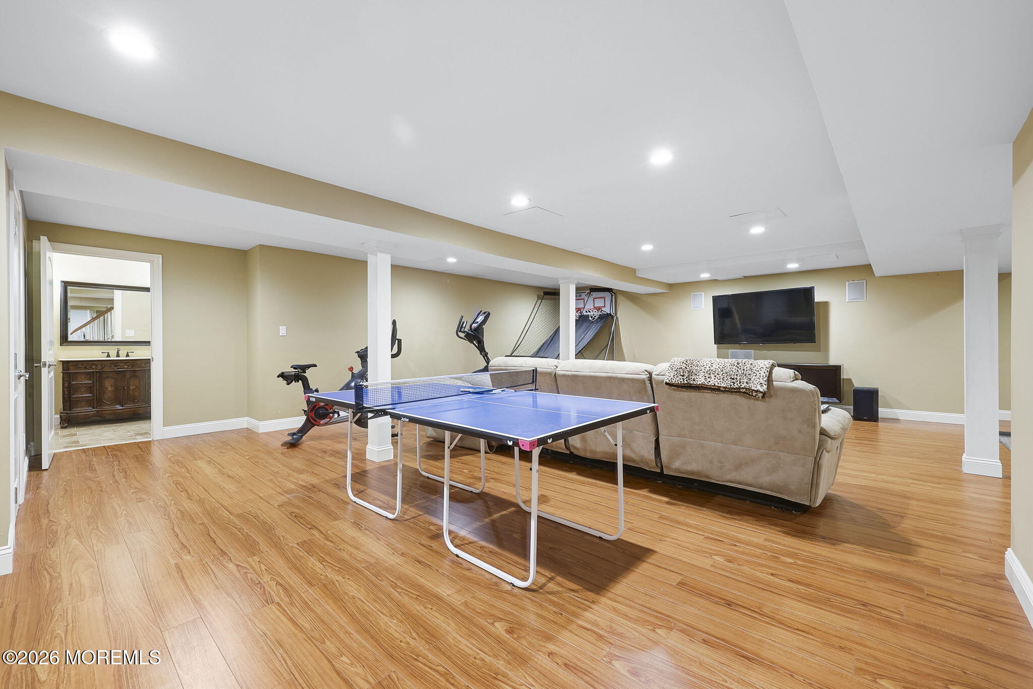 7 Kudyba Court Manalapan NJ 07726