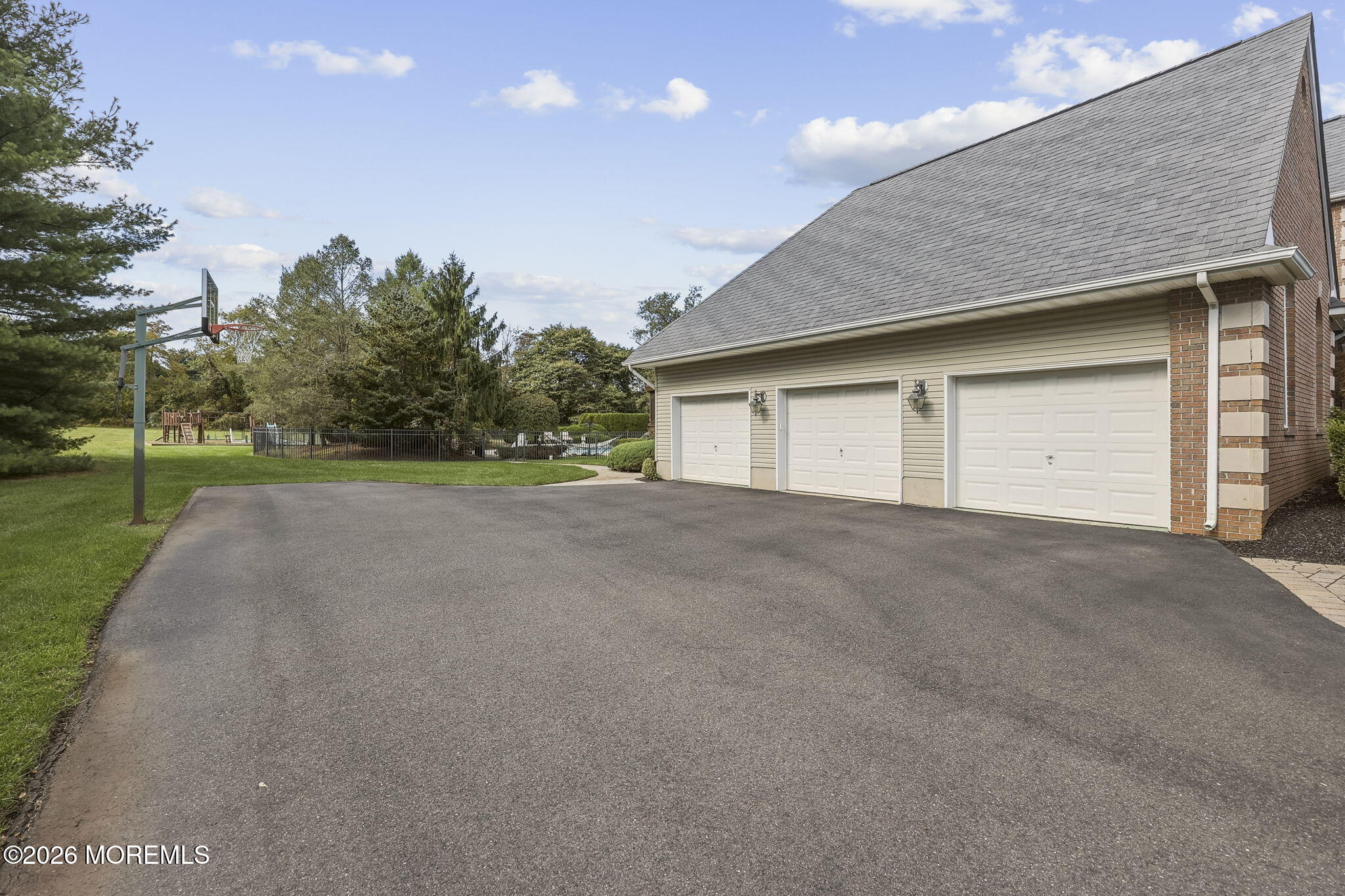 7 Kudyba Court Manalapan NJ 07726