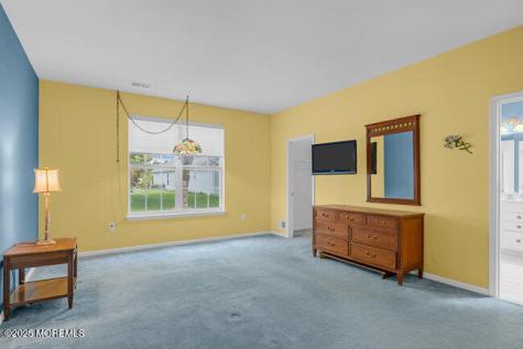 5 Banstead Way Jackson NJ 08527
