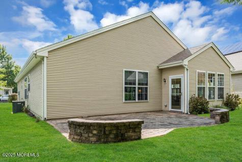 5 Banstead Way Jackson NJ 08527