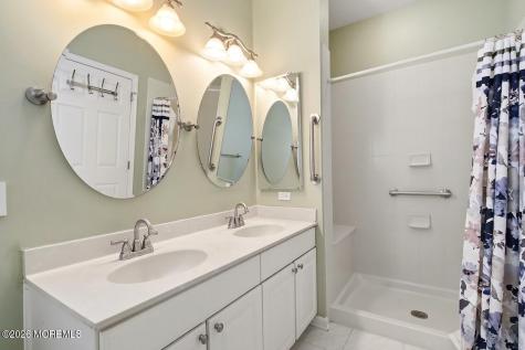 2 Falstaff Drive Manchester NJ 08759