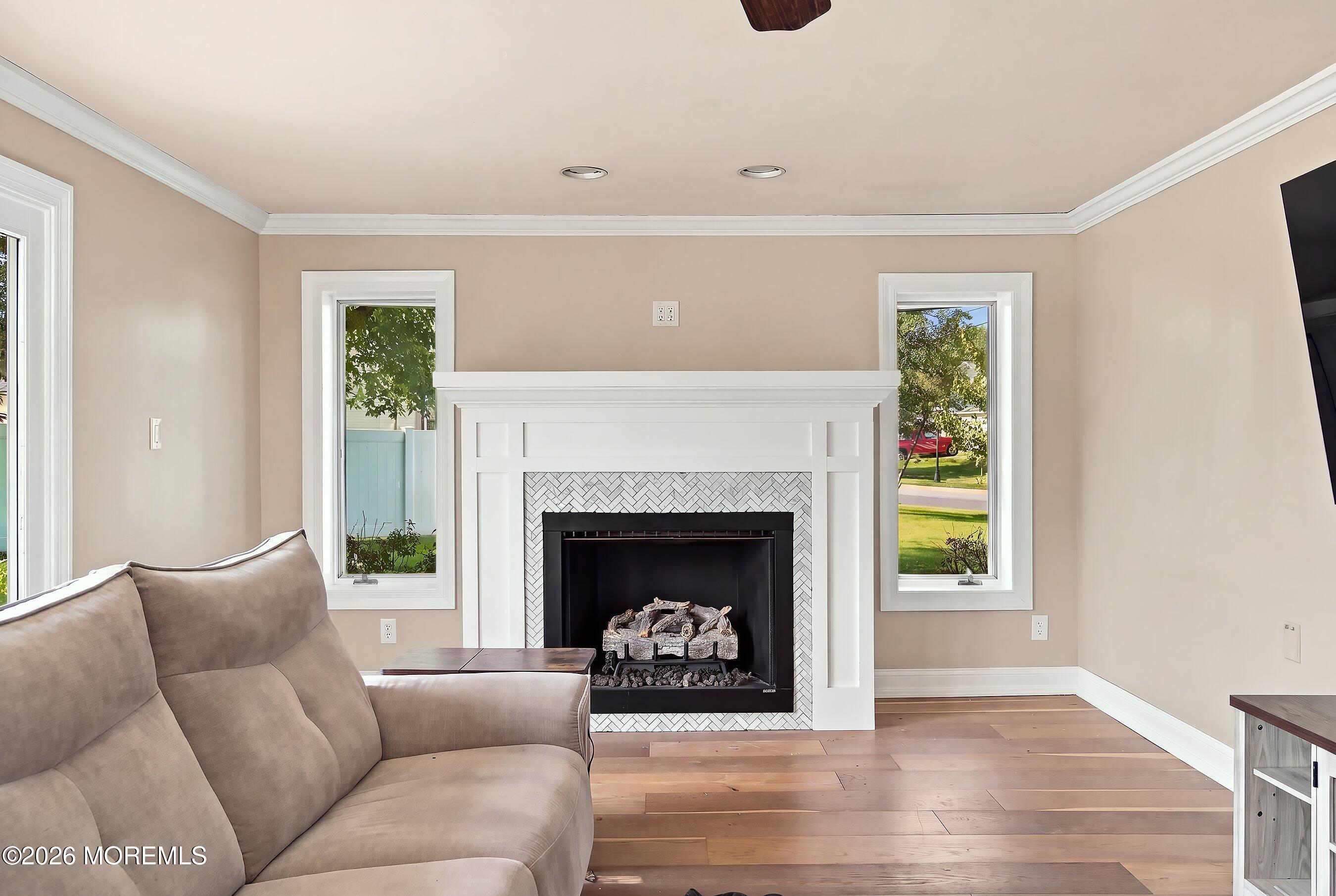 1665 White Oak Lane Williamstown NJ 08094