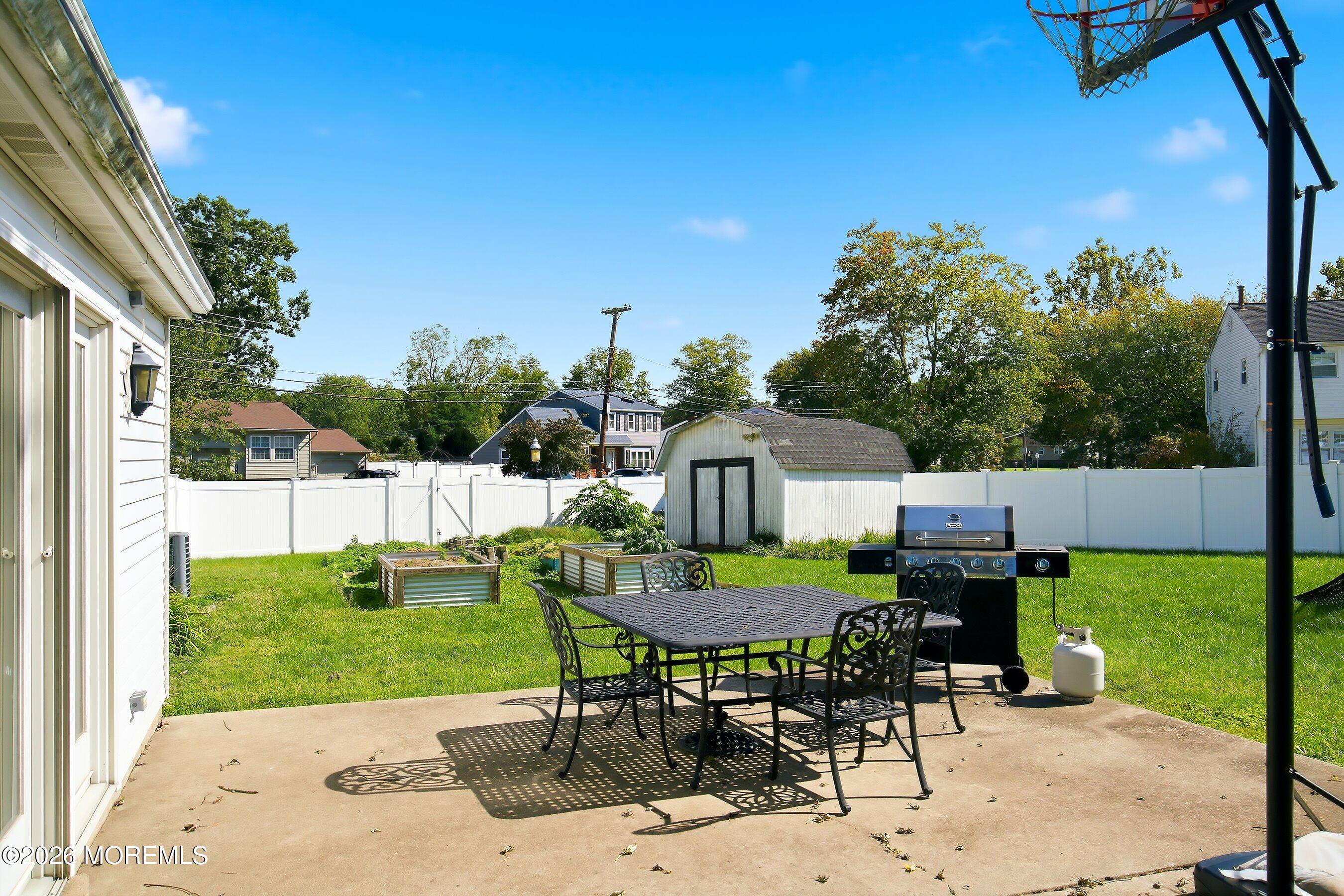 1665 White Oak Lane Williamstown NJ 08094