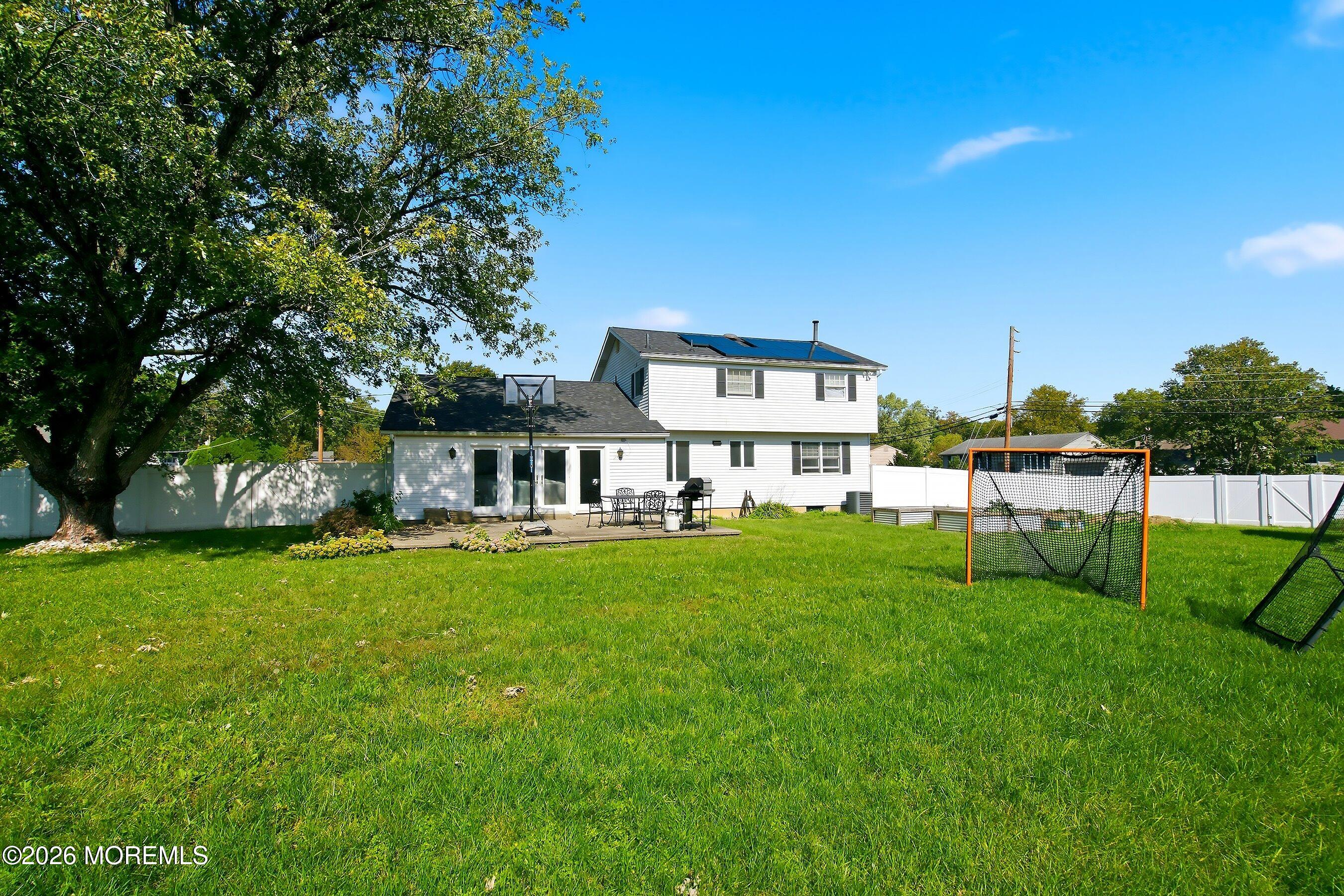 1665 White Oak Lane Williamstown NJ 08094