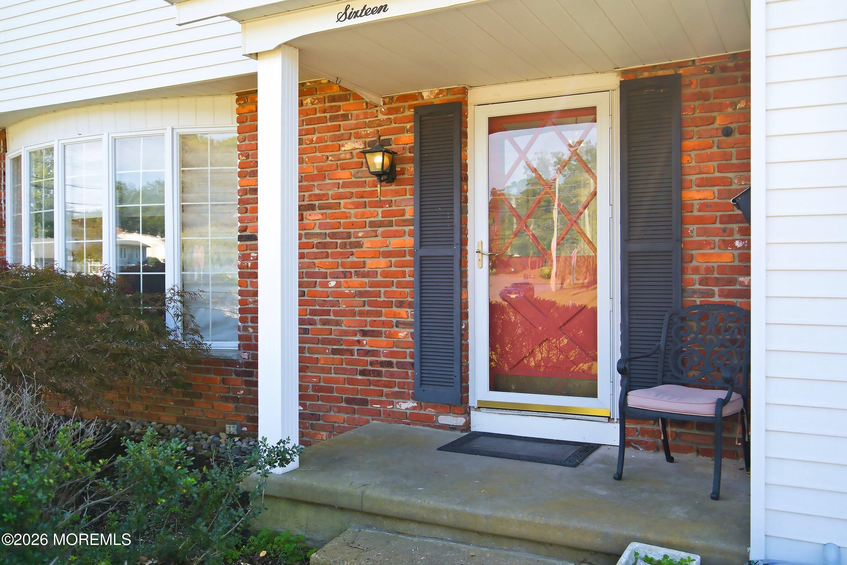 1665 White Oak Lane Williamstown NJ 08094