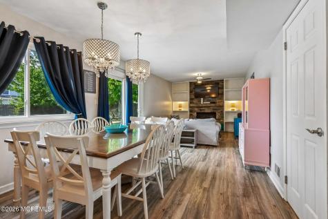 7 Stowe Lane Howell NJ 07731