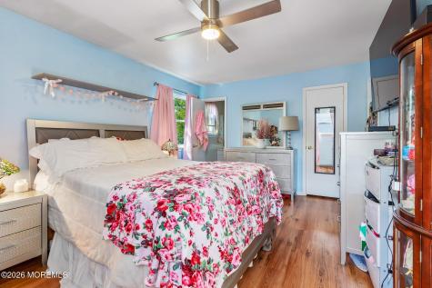 7 Stowe Lane Howell NJ 07731
