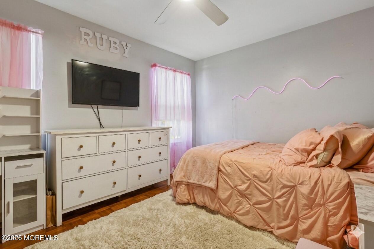 7 Stowe Lane Howell NJ 07731