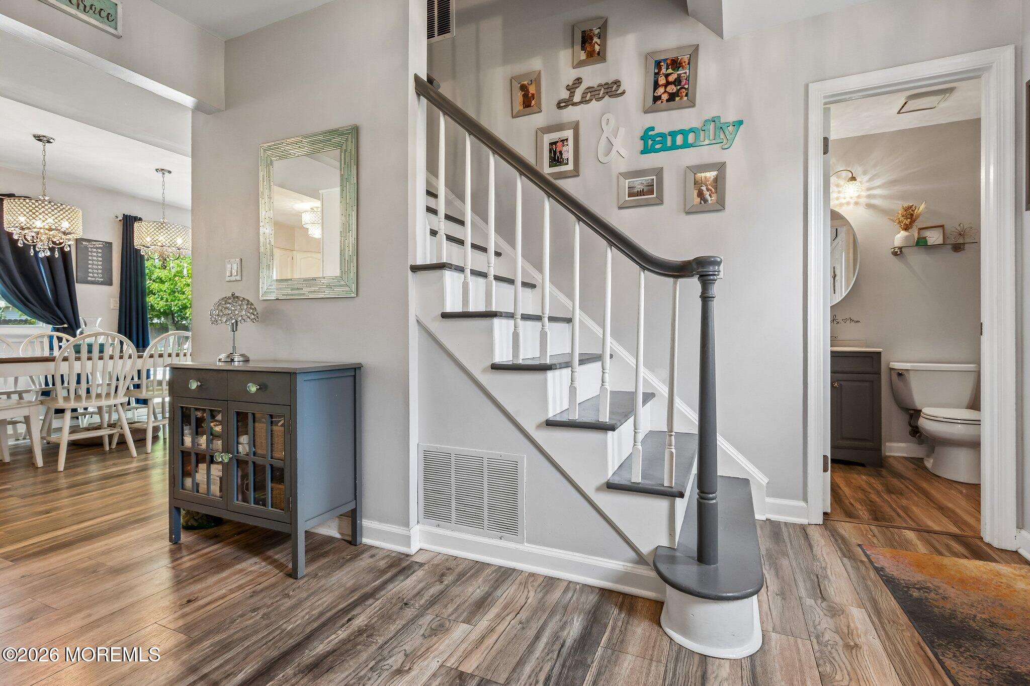 7 Stowe Lane Howell NJ 07731