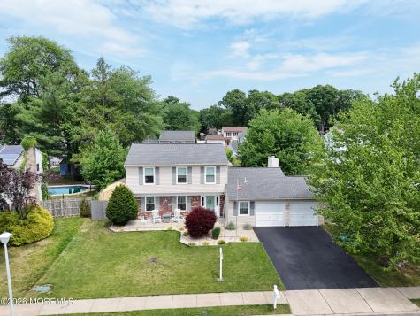 7 Stowe Lane Howell NJ 07731