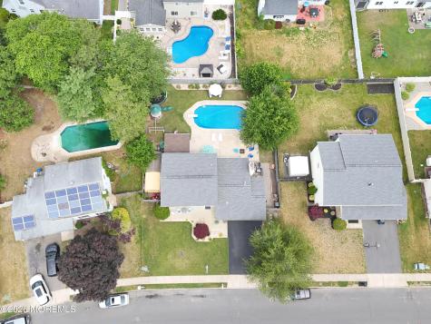 7 Stowe Lane Howell NJ 07731