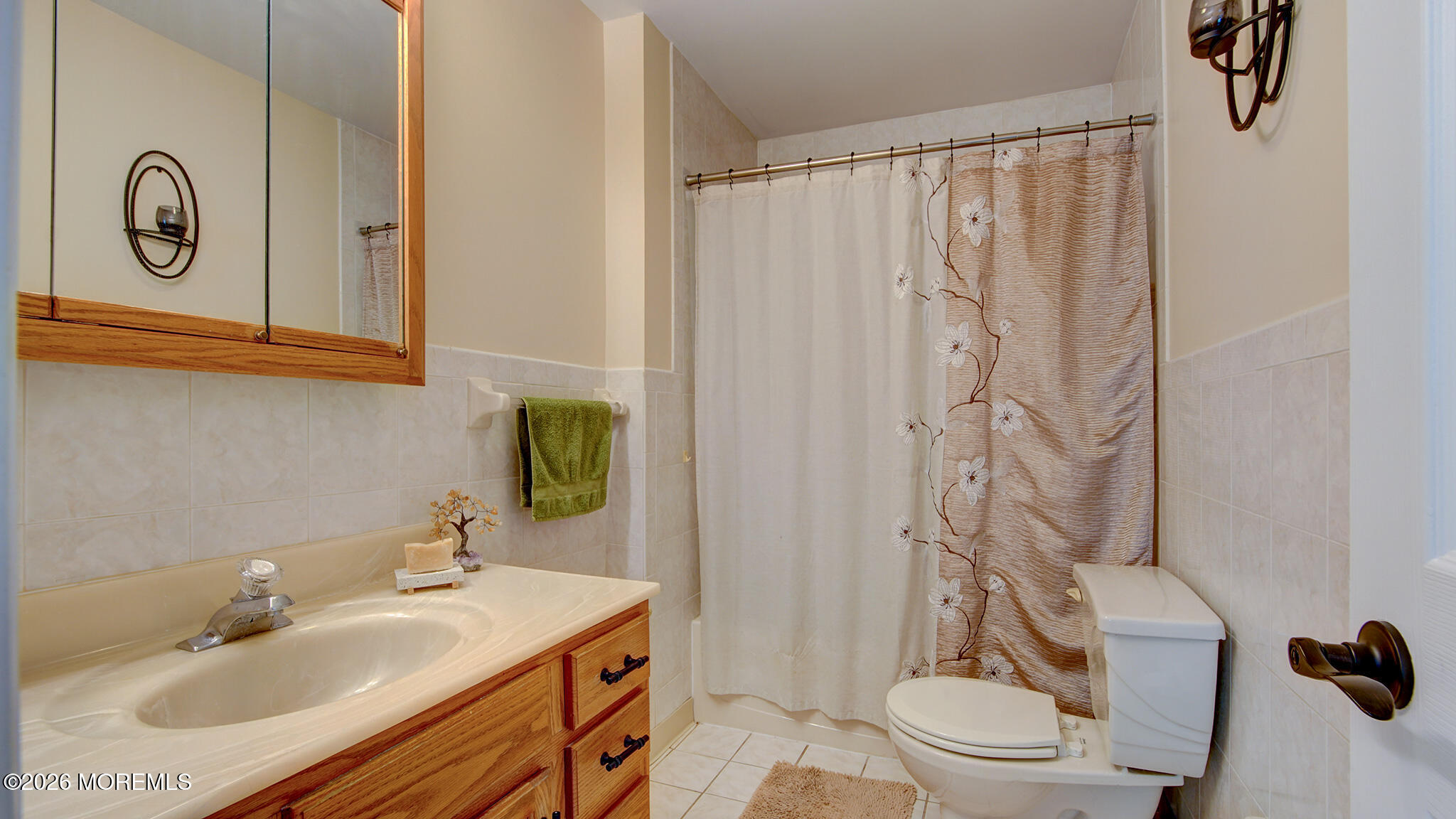16 Whitman Court Freehold NJ 07728