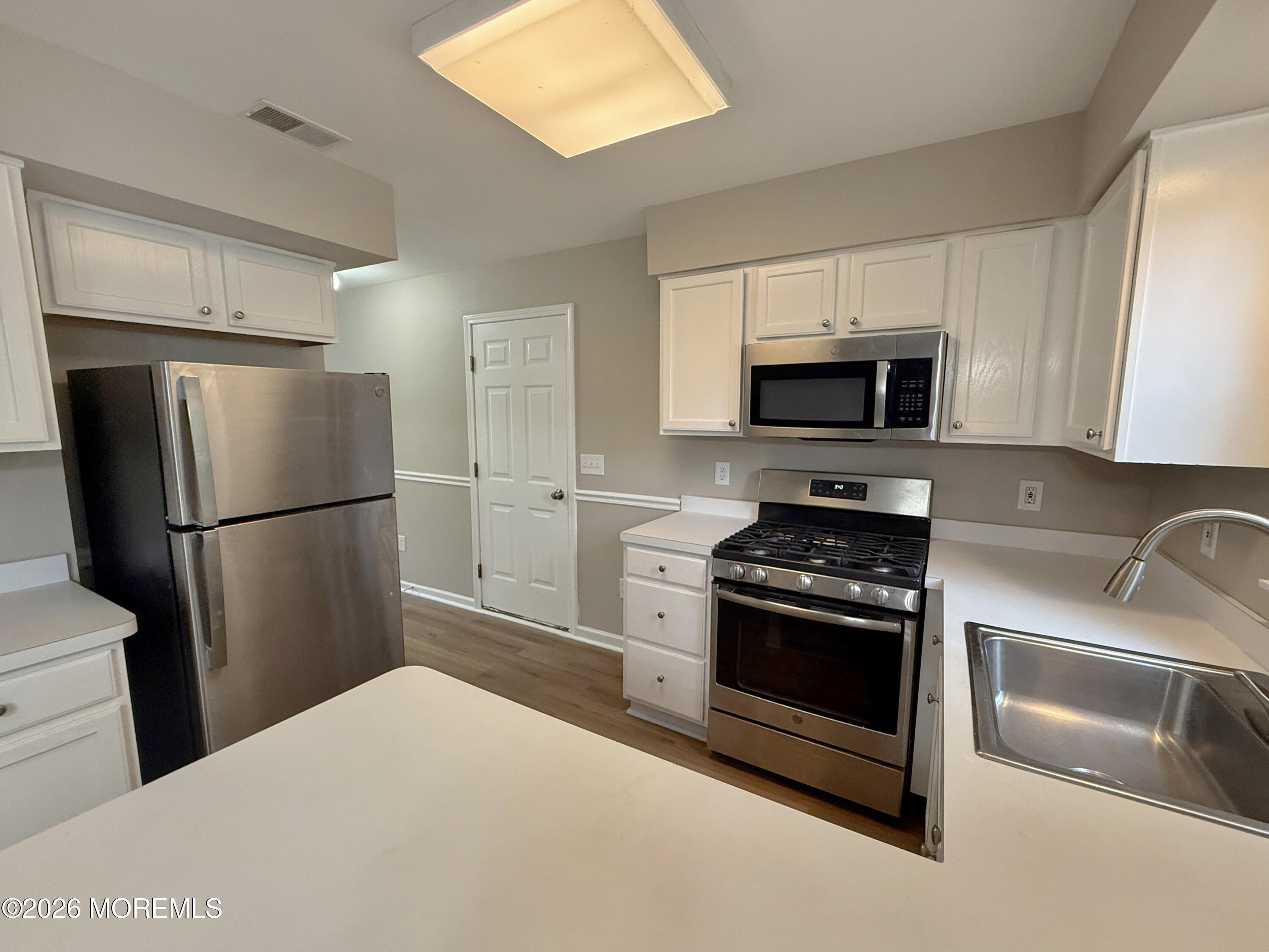 112 Lubbers Lane Manahawkin NJ 08050