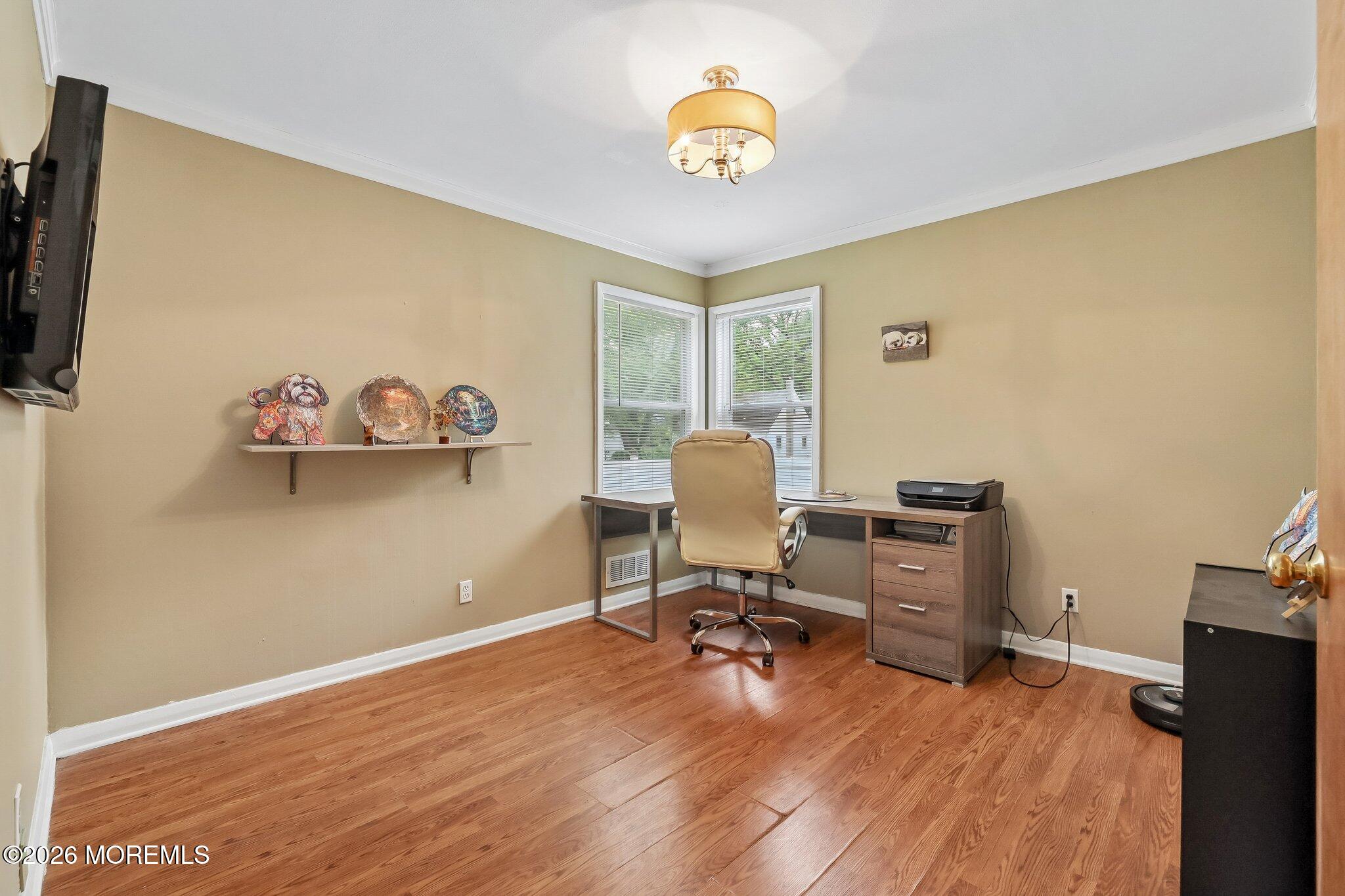 8 Parkway Place Parlin NJ 08859