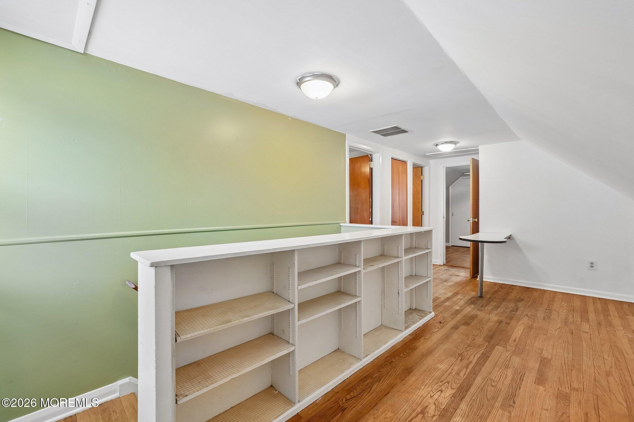 8 Parkway Place Parlin NJ 08859