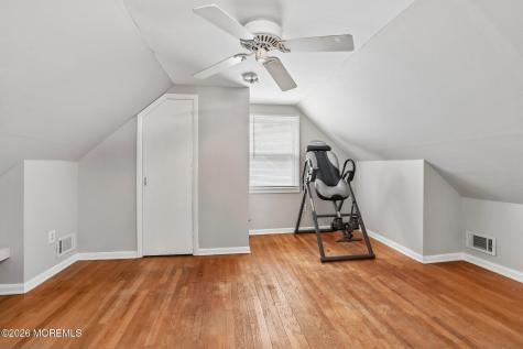 8 Parkway Place Parlin NJ 08859