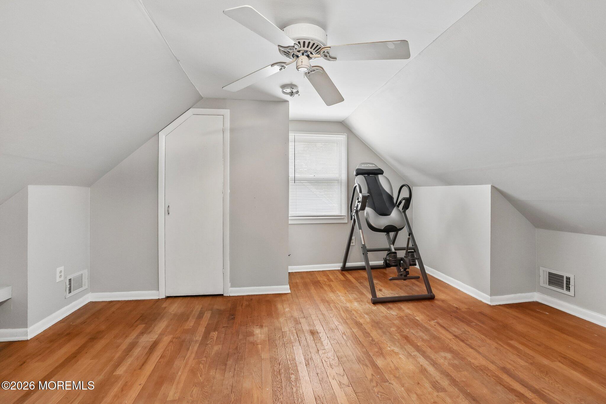 8 Parkway Place Parlin NJ 08859