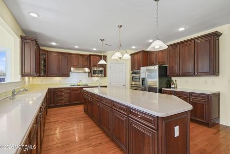 10 Rockingham Court Manalapan NJ 07726