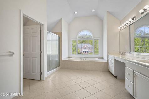 10 Rockingham Court Manalapan NJ 07726