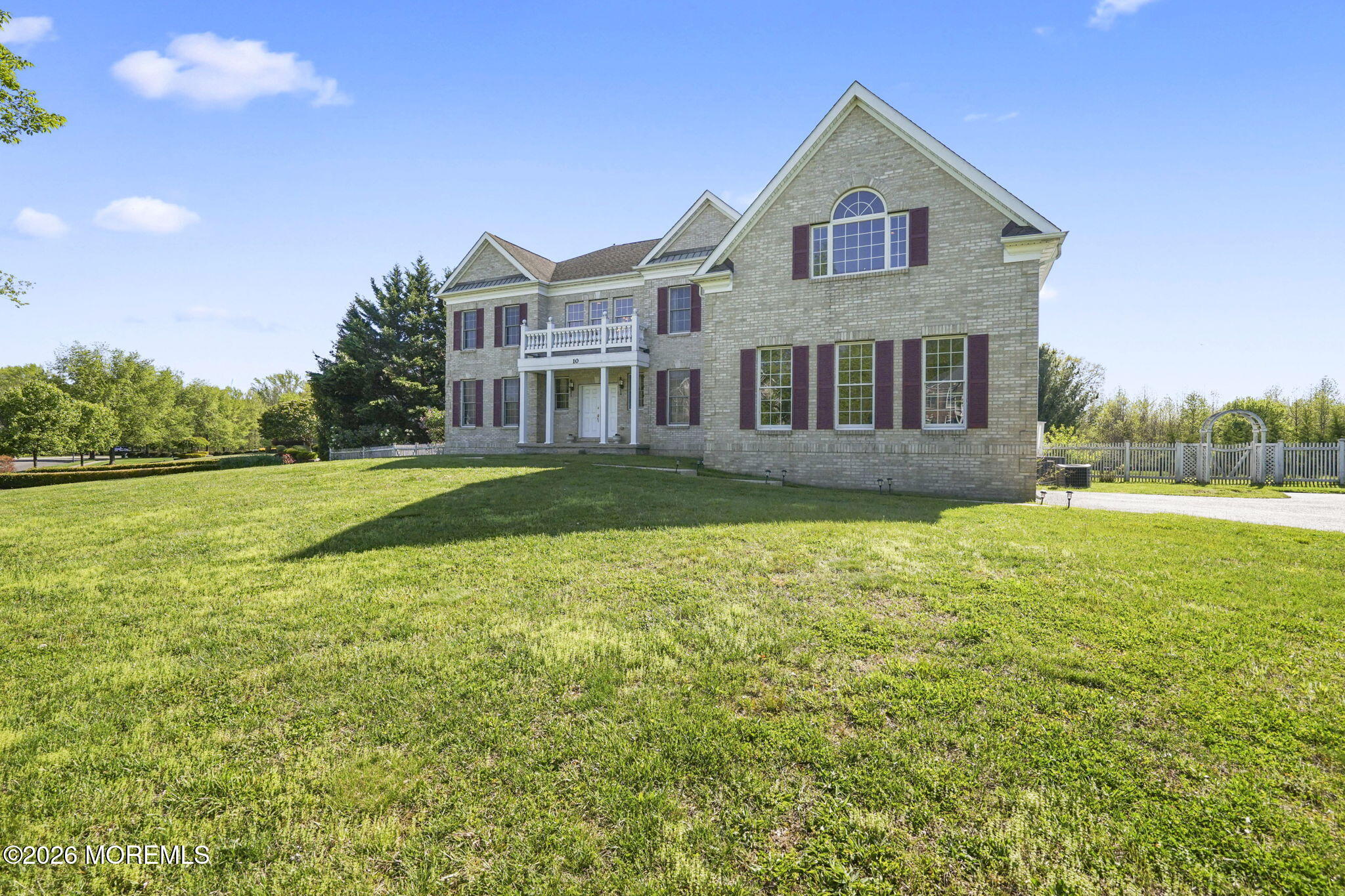 10 Rockingham Court Manalapan NJ 07726