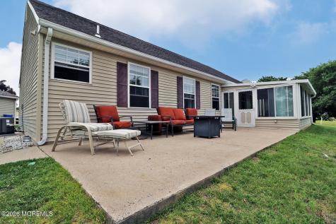 7 Alton Court Toms River NJ 08757