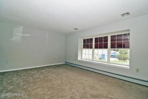 7 Alton Court Toms River NJ 08757