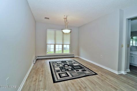 7 Alton Court Toms River NJ 08757