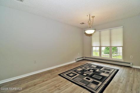 7 Alton Court Toms River NJ 08757