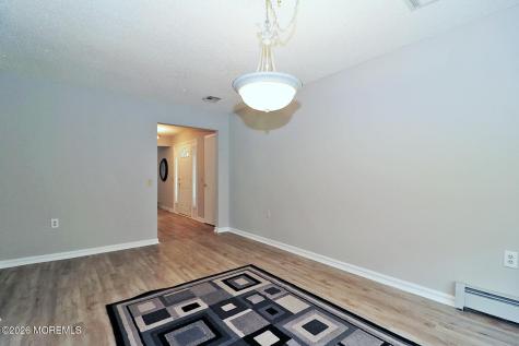 7 Alton Court Toms River NJ 08757