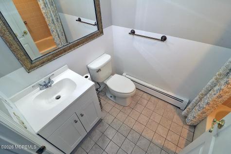 7 Alton Court Toms River NJ 08757