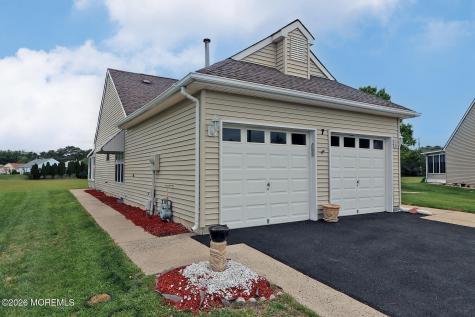 7 Alton Court Toms River NJ 08757