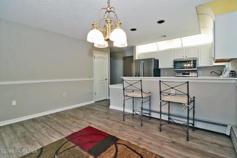 7 Alton Court Toms River NJ 08757