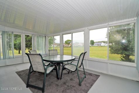 7 Alton Court Toms River NJ 08757