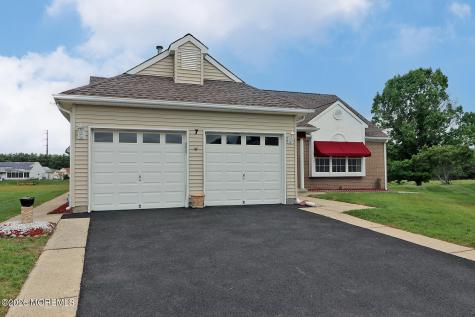 7 Alton Court Toms River NJ 08757