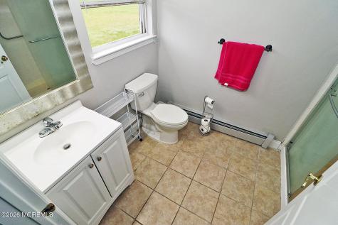 7 Alton Court Toms River NJ 08757