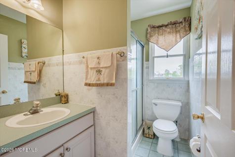15 Alexander Court South River NJ 08882