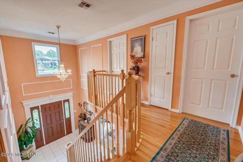 15 Alexander Court South River NJ 08882