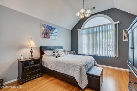 15 Alexander Court South River NJ 08882