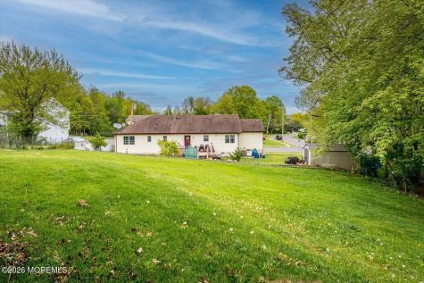 15 Alexander Court South River NJ 08882