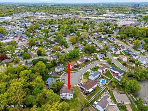 15 Alexander Court South River NJ 08882