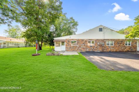 5 Chestnut Street Toms River NJ 08757