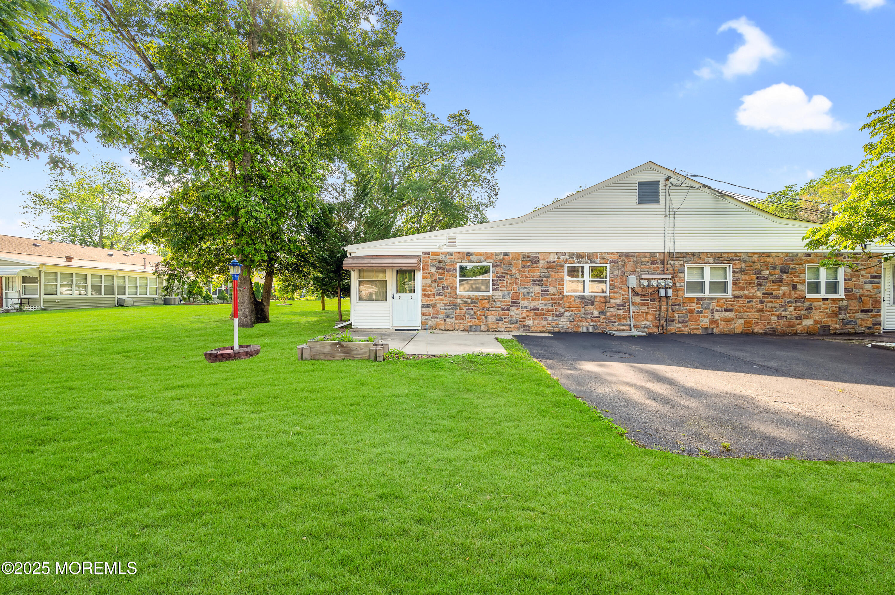 5 Chestnut Street Toms River NJ 08757