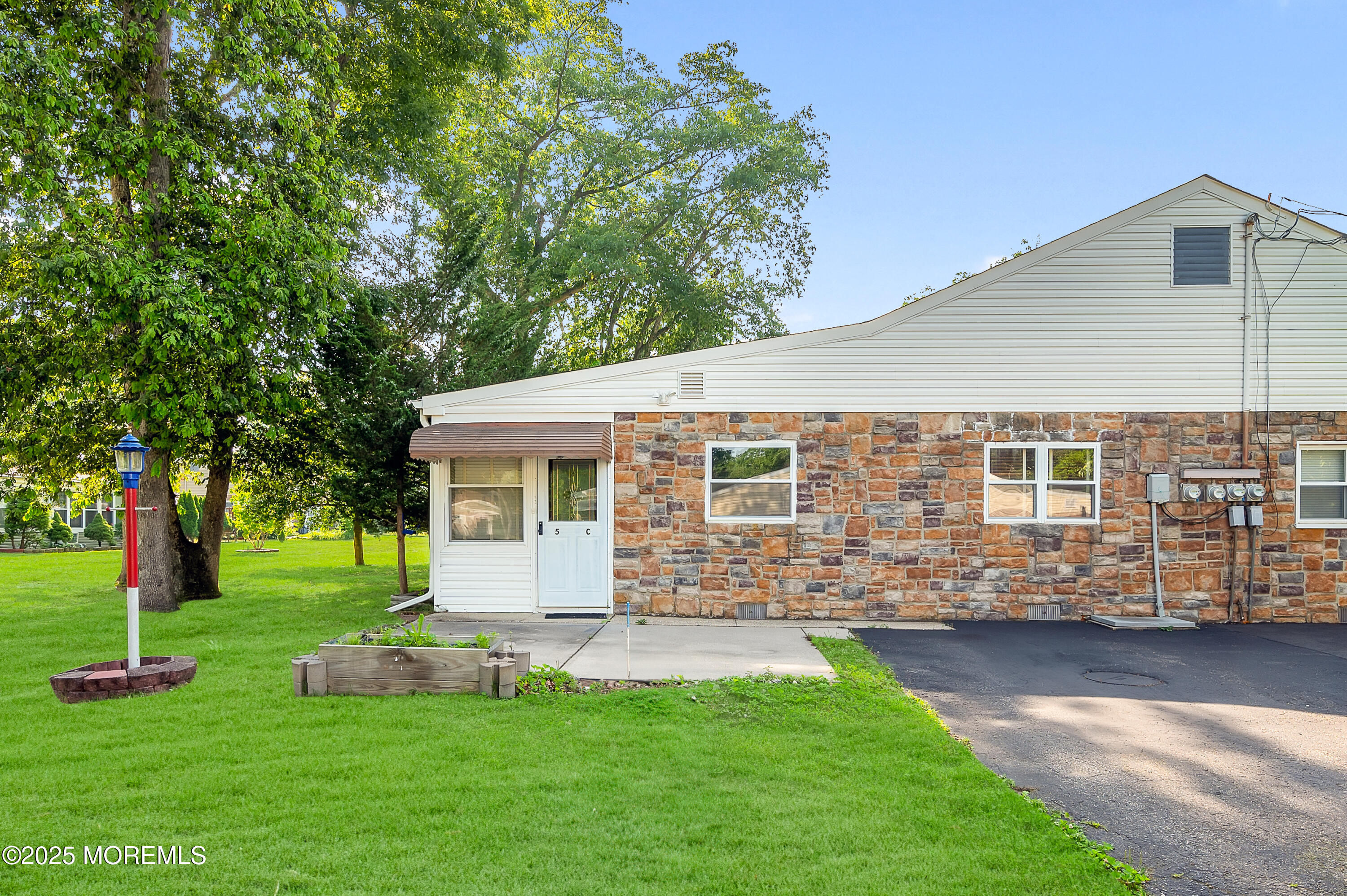 5 Chestnut Street Toms River NJ 08757