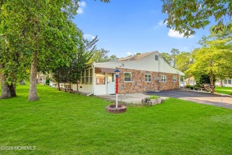5 Chestnut Street Toms River NJ 08757