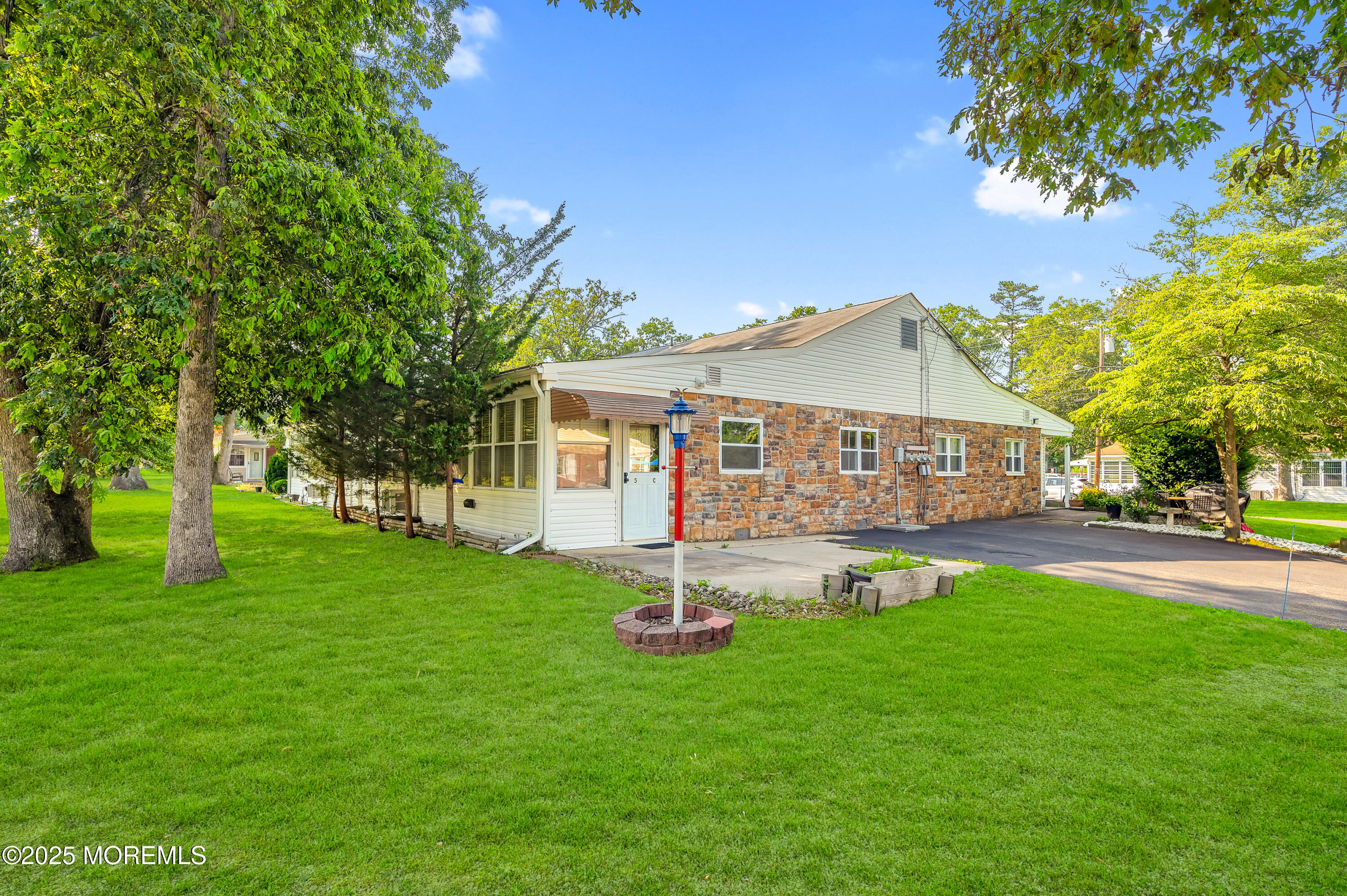 5 Chestnut Street Toms River NJ 08757