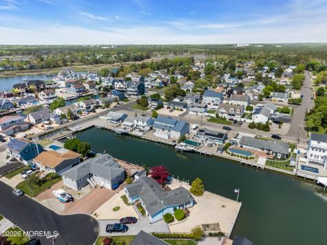 33 Clarkson Drive Toms River NJ 08753