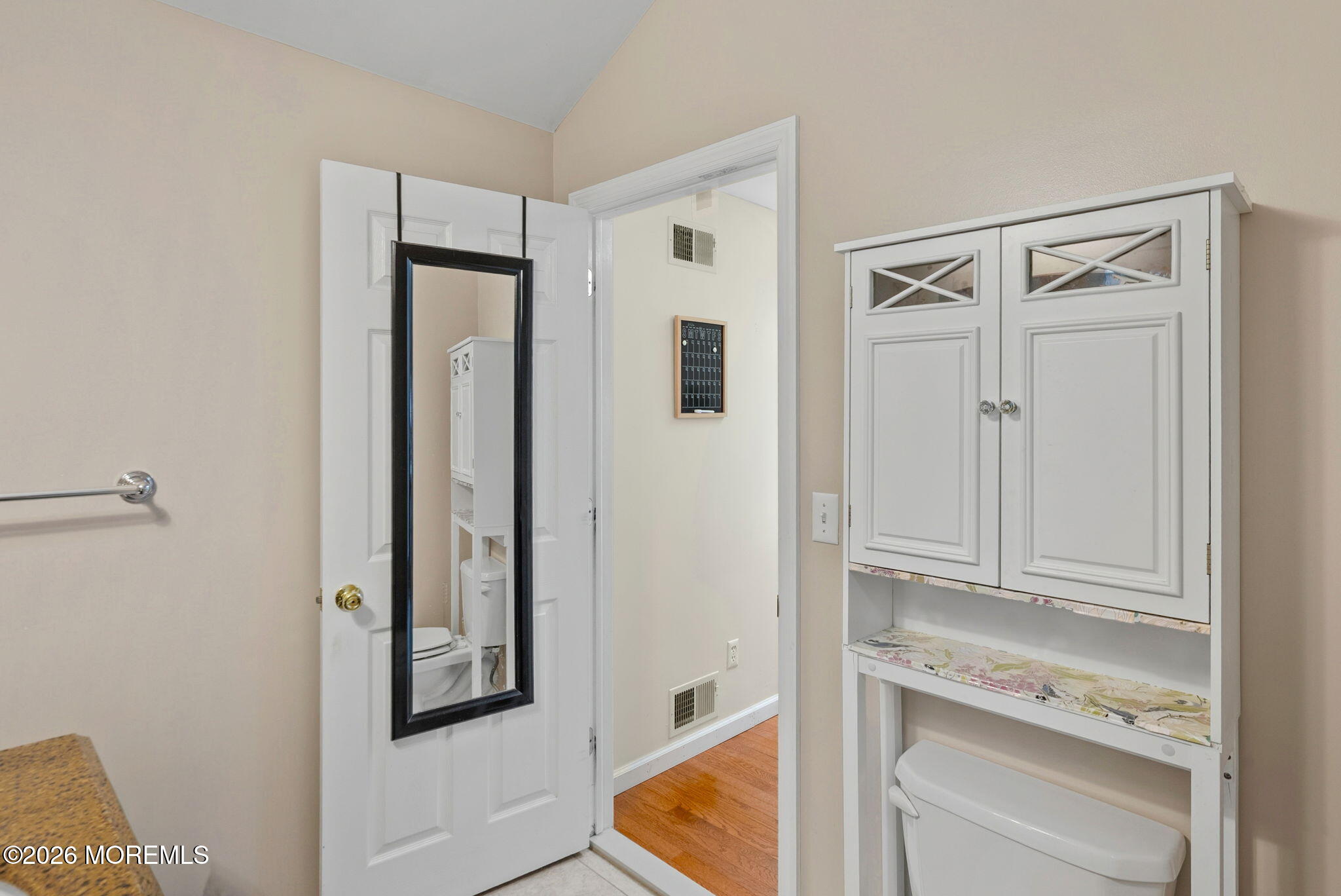 19 Stephenville Parkway Edison NJ 08820