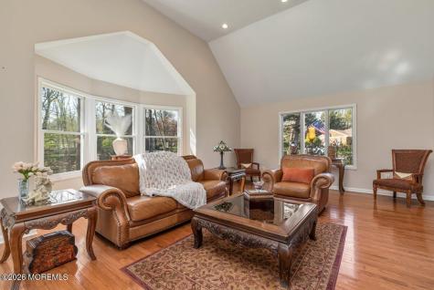54 Bluefield Road Lincroft NJ 07738