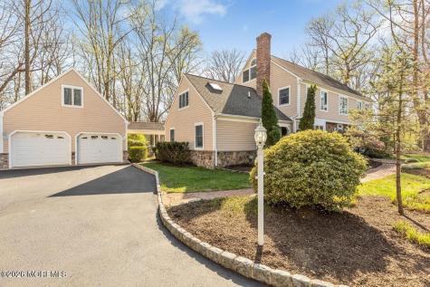 54 Bluefield Road Lincroft NJ 07738