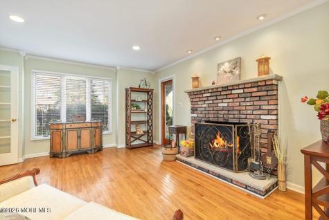 54 Bluefield Road Lincroft NJ 07738